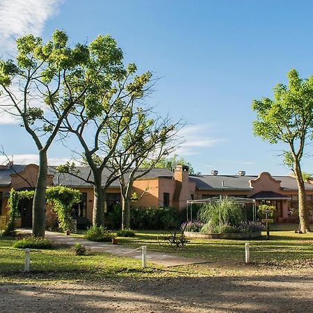 Pampas del Sur Hotel y Spa de campo Cañuelas Exterior foto